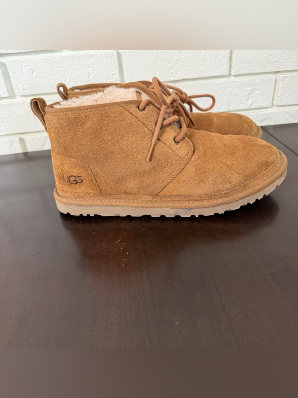 UGG Neumel Suede Chukka Boots Chestnut Women’s Size 10